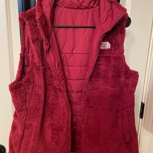 NWT North Face Reversible Vest